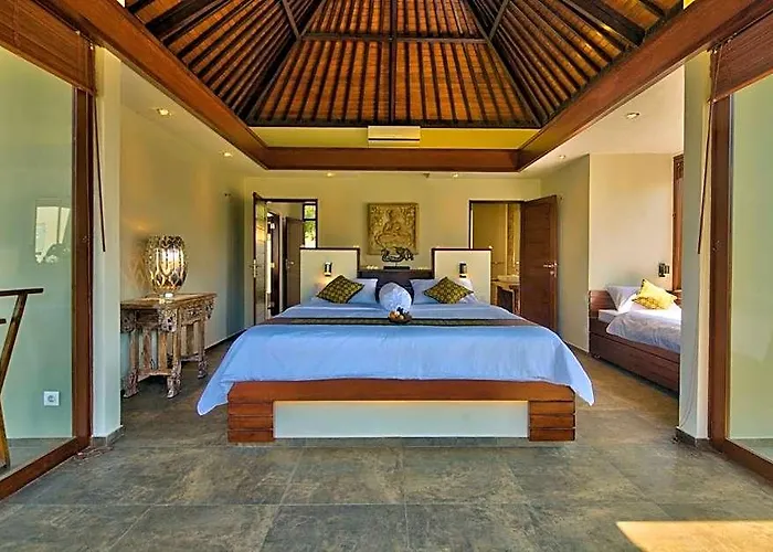 Relax Bali Resort, Diving & Spa, Ocean Front Resort Kubu