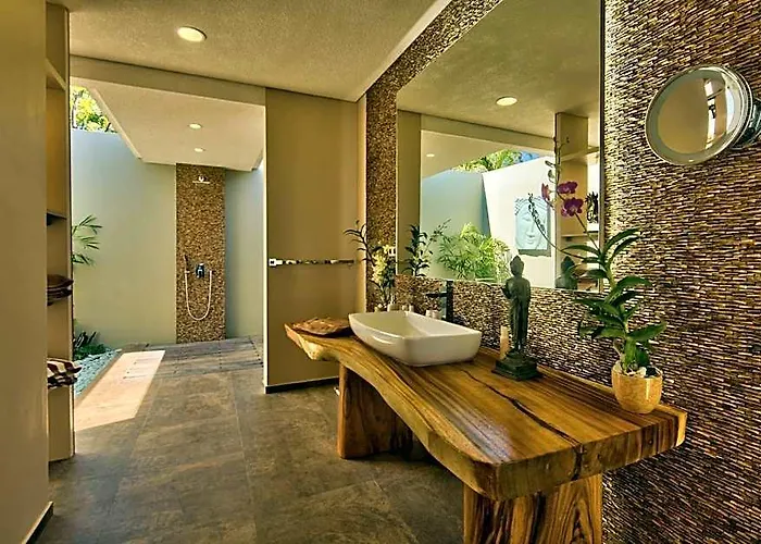 Relax Bali Resort, Diving & Spa, Ocean Front