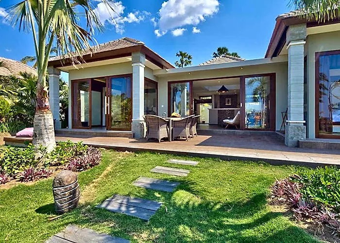 Relax Bali Resort, Diving & Spa, Ocean Front 3*